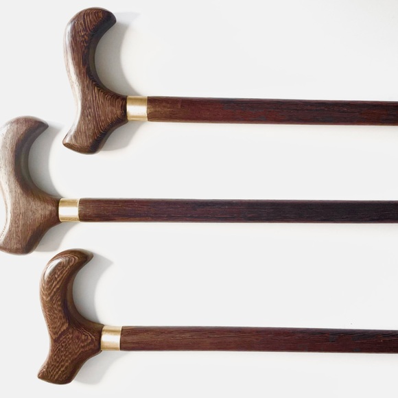 36” Classic Wooden Walking Cane - Picture 4 of 4